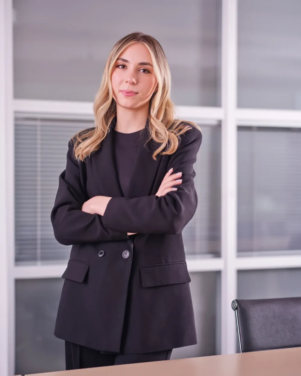 Eda Maralcan, Associate